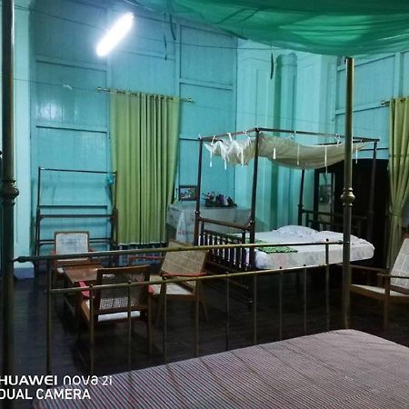 Maulmyine Breeze Guest House מראה חיצוני תמונה